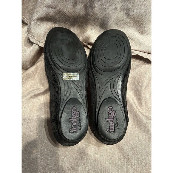 New Indigo By Clarks Black Soft Snakeskin leather Flats size 7 corpcore office - Picture 4 of 7